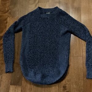 Lord & Taylor Elegant Women’s Blue Sweater